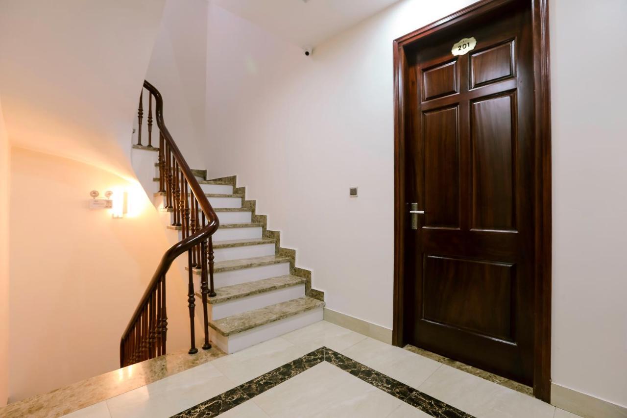 הלונג Manarola Hotel Bai Chay מראה חיצוני תמונה